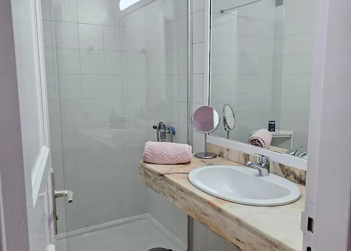 The Colors House, 646 - Private *