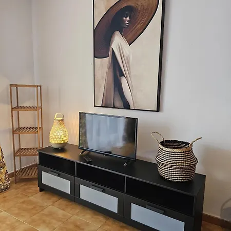 The Colors House, 646 - Private